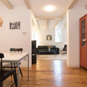 Kloveniers Amsterdam